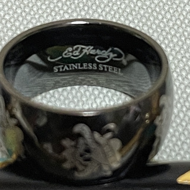 Ed Hardy リング