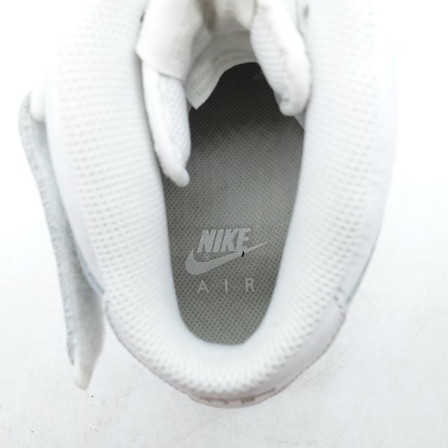 NIKE(ナイキ)のNIKE 2023 AIR FORCE 1 MID 07 DZ2672-101  メンズの靴/シューズ(スニーカー)の商品写真