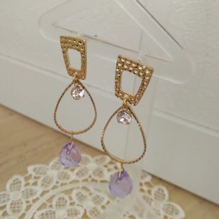 #32 ハンドメイド　ロングピアス(ピアス)