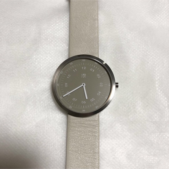 Daniel Wellington(ダニエルウェリントン)のMAVEN WATCHES　SMOKE GREEN OFFWHITE　40mm メンズの時計(腕時計(アナログ))の商品写真