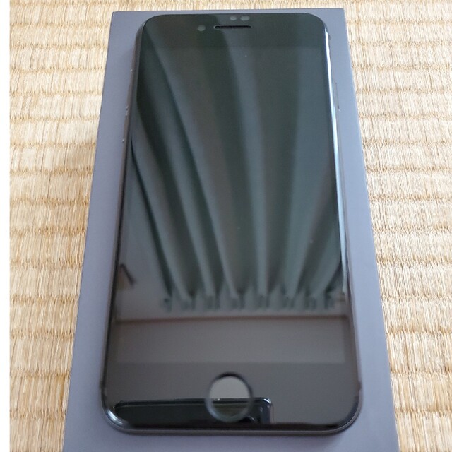 【美品】iPhone8 64GB スペースグレイ | www.swedmaq.cl