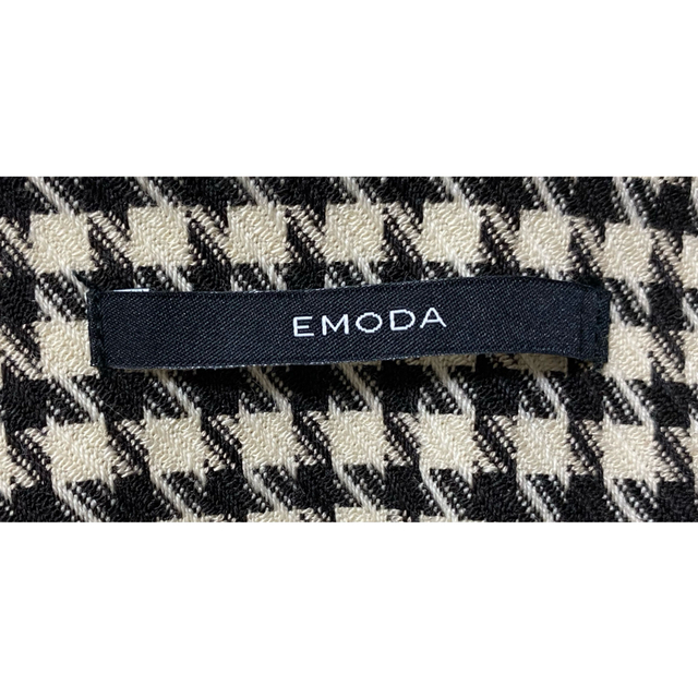 EMODA(エモダ)の【EMODA】ストレートスリットロングスカート レディースのスカート(ロングスカート)の商品写真