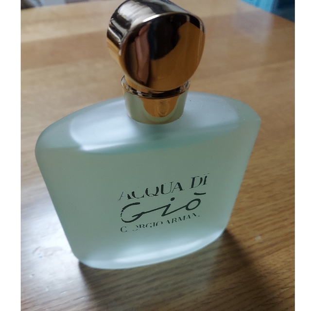 Giorgio Armani(ジョルジオアルマーニ)のジョルジオ・アルマーニ ACQUA DI GIO 100mlアクアディジオ コスメ/美容の香水(香水(女性用))の商品写真