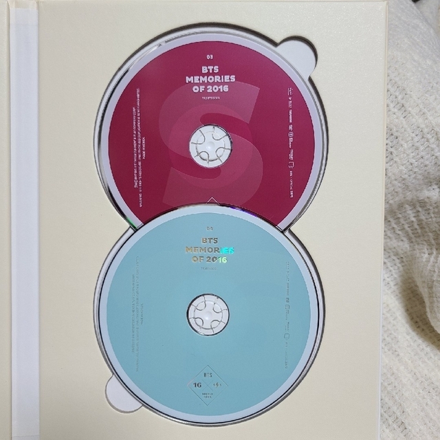 防弾少年団(BTS)(ボウダンショウネンダン)のBTS  Memories 2016 DVD  日本語字幕 メモリーズ トレカ付 エンタメ/ホビーのCD(K-POP/アジア)の商品写真