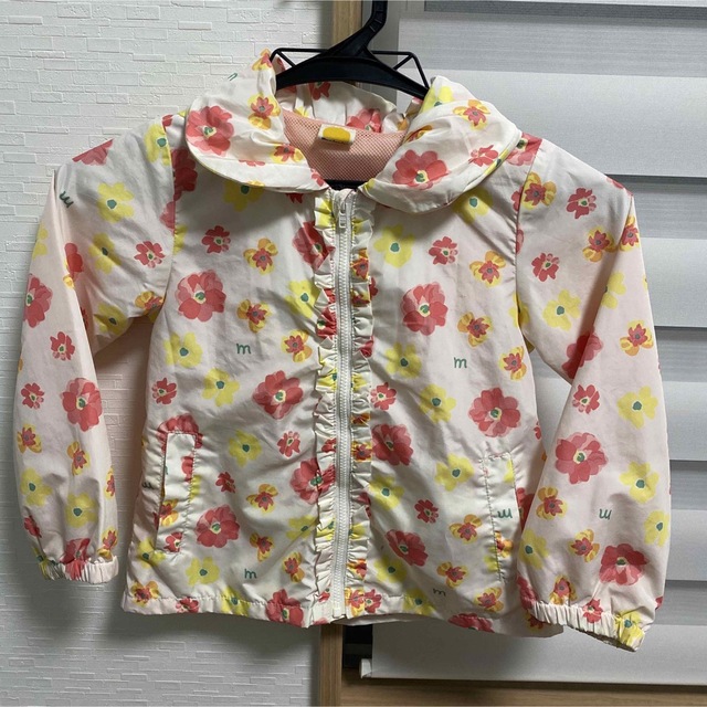 mou jon jon(ムージョンジョン)のウィンドブレーカー  110 moujonjon キッズ/ベビー/マタニティのキッズ服女の子用(90cm~)(ジャケット/上着)の商品写真