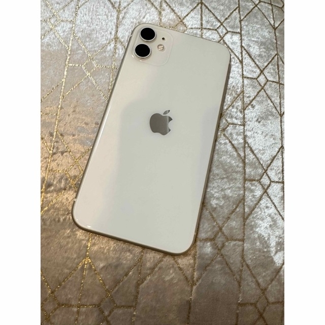 iPhone11 128G 美品・付属品ありスマートフォン本体