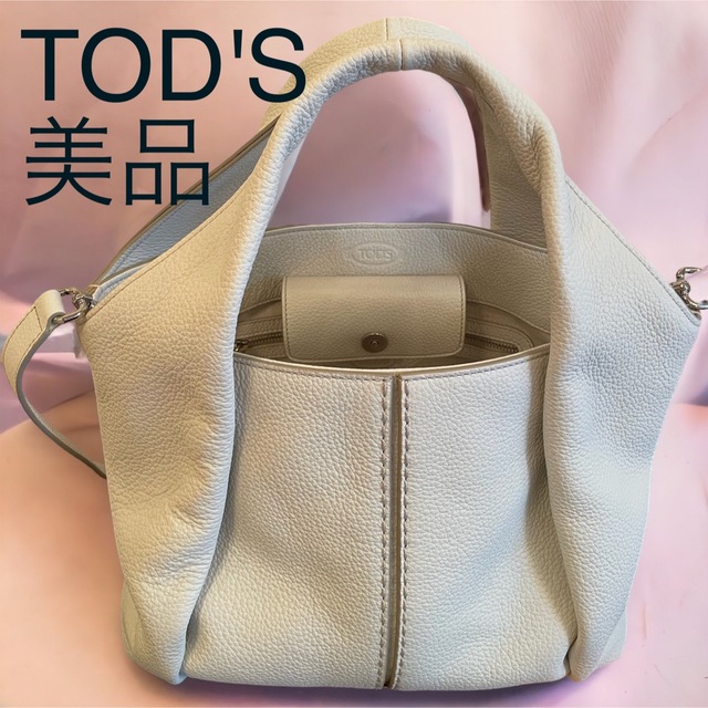 【専用です】     TOD'S トッズ　ショルダーバッグ　アイボリー