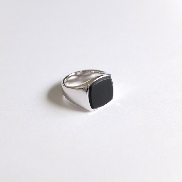新品正規品 Tom Wood cushion black onxy リング - リング(指輪)