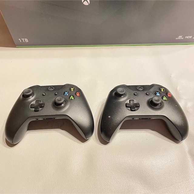 Xbox One X ゲーム機本体