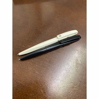 ペリカン(Pelikan)のドイツ製　ペリカン社　ボールペン　デザインNo.1  白黒セット(ペン/マーカー)