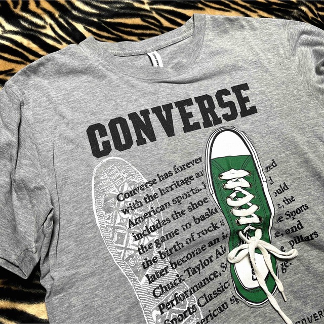 CONVERSE(コンバース)の【コンバース】紐付きスニーカー半袖Tシャツ★メンズＬ★グレー☆良used メンズのトップス(Tシャツ/カットソー(半袖/袖なし))の商品写真