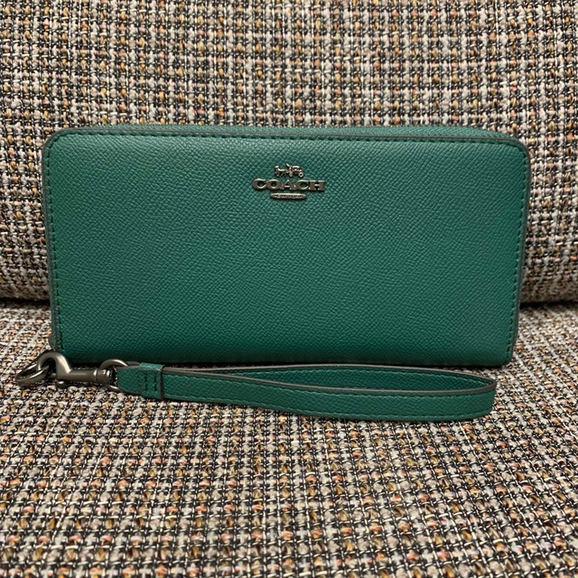 COACH(コーチ)のちゃちゃ様　専用　3441   コーチ　長財布　グリーン　シンプル レディースのファッション小物(財布)の商品写真