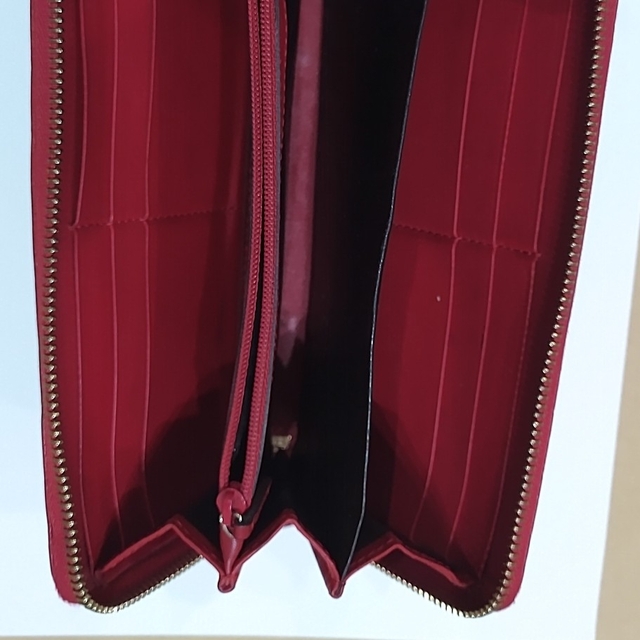 Gucci(グッチ)のグッチ　GUCCI 財布　長財布　マイクロGG ラウンドファスナー レディースのファッション小物(財布)の商品写真