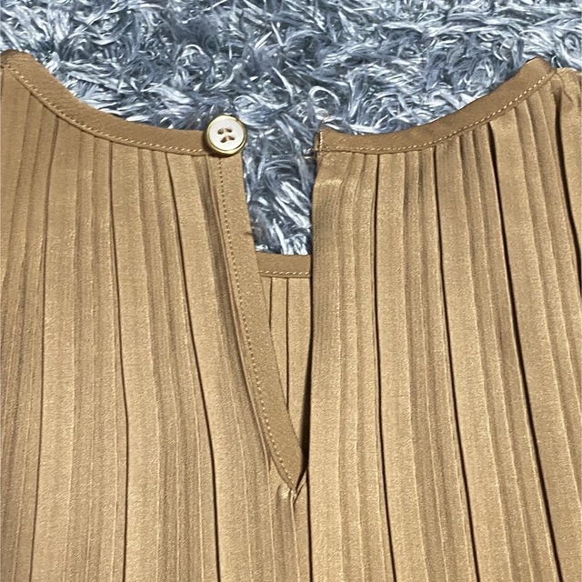 TODAYFUL(トゥデイフル)のAcka pleats one-piece  レディースのワンピース(ロングワンピース/マキシワンピース)の商品写真