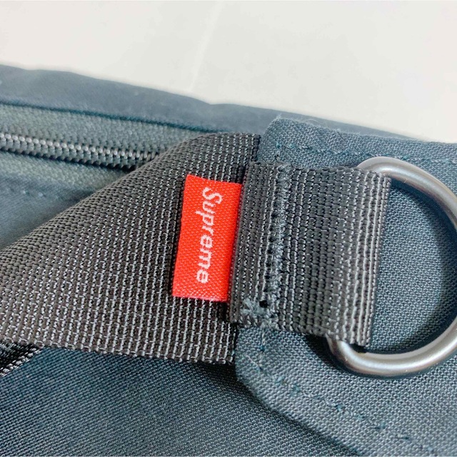 Supreme(シュプリーム)の黒 シュプリーム フィールドウエストバッグ Field Waist Bag メンズのバッグ(ウエストポーチ)の商品写真