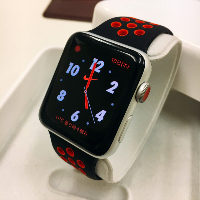 アップルウォッチ series3 セルラー Apple Watch 38mm 白