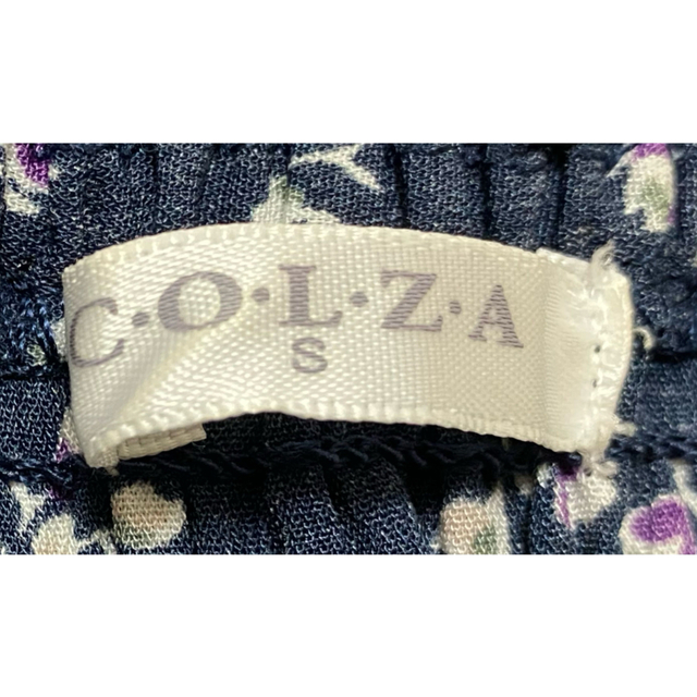 COLZA(コルザ)の【COLZA】花柄 ネイビー オフショル ワンピース レディースのワンピース(ロングワンピース/マキシワンピース)の商品写真