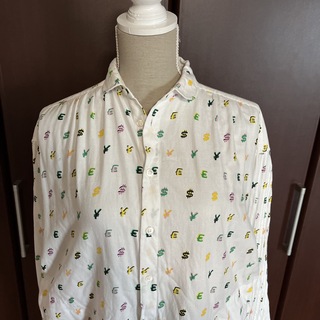 フラボア(FRAPBOIS)のフラボア　白シャツ　デザインシャツ　チュニック丈　綿100(シャツ/ブラウス(長袖/七分))