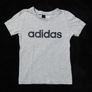 アディダス(adidas)の【adidas】キッズ 半袖 カットソー  Tシャツ (120～130くらい)(Tシャツ/カットソー)