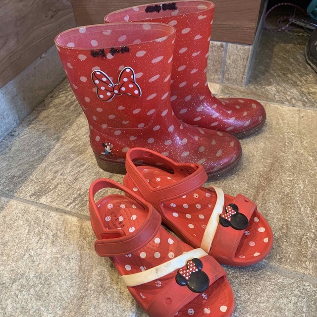 crocs - 19cmミニーちやん長靴、クロックスサンダル2足セットの通販 by