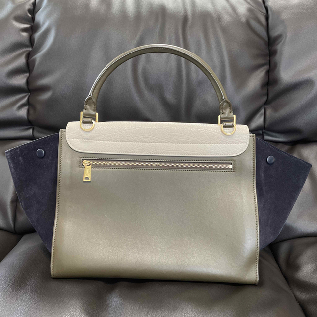 celine(セリーヌ)のセリーヌ　トラペーズ　ミディアム レディースのバッグ(ハンドバッグ)の商品写真