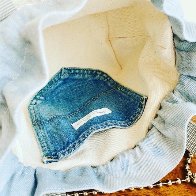 Special✴︎2wayメタリックシルバー×パール巾着bag ショルダー❤︎ ハンドメイドのファッション小物(バッグ)の商品写真