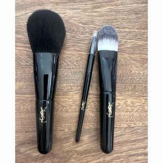 イヴサンローランボーテ(Yves Saint Laurent Beaute)の値下げ★イヴ・サンローランボーテ　ケース付きブラシセット(その他)