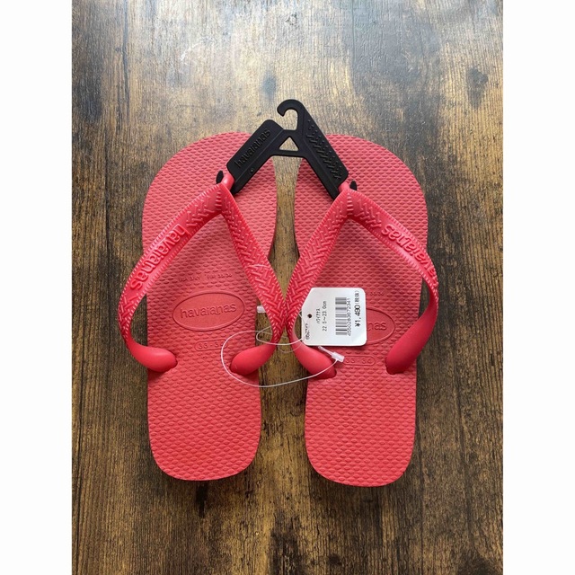 havaianas(ハワイアナス)のhavaianas ハワイアナス　ビーチサンダル　33-34新品未使用 レディースの靴/シューズ(ビーチサンダル)の商品写真