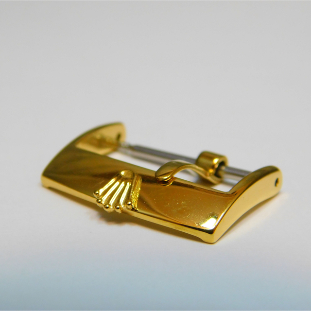 ロレックス用 尾錠（互換品） イエローゴールド シルバー 1個の価格ですの通販 by PISTA's shop｜ラクマ