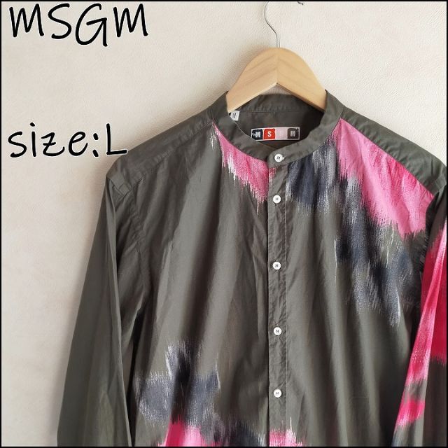 MSGM(エムエスジイエム)のMSGM　エムエスジイエム　柄シャツ　長袖シャツ　MADE IN ITALY メンズのトップス(シャツ)の商品写真