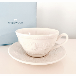 WEDGWOOD - 【未使用】WEDGWOOD ウェッジウッド　コーヒーカップ&ソーサー　アイボリー