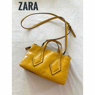 ザラ(ZARA)のZARA ザラ　クロコ調型押し　ミニショルダーバッグ　イエロー(ショルダーバッグ)