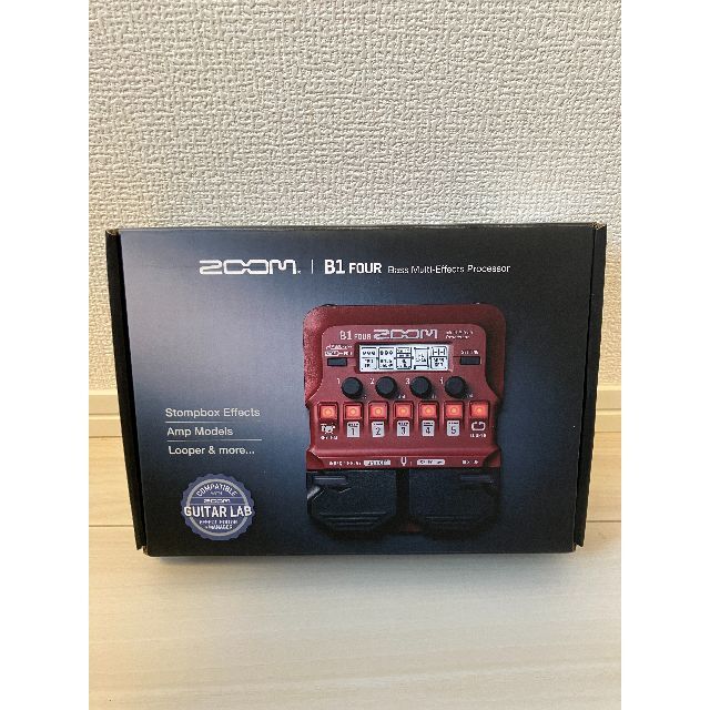 Zoom(ズーム)のZOOM B1 FOUR 楽器のベース(ベースエフェクター)の商品写真