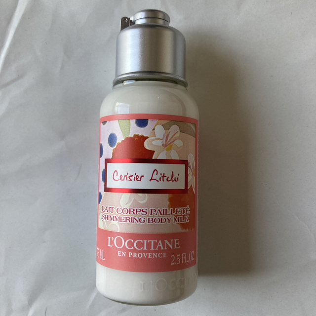 L'OCCITANE(ロクシタン)のロクシタン　ボディミルク　チェリーライチ コスメ/美容のボディケア(ボディローション/ミルク)の商品写真