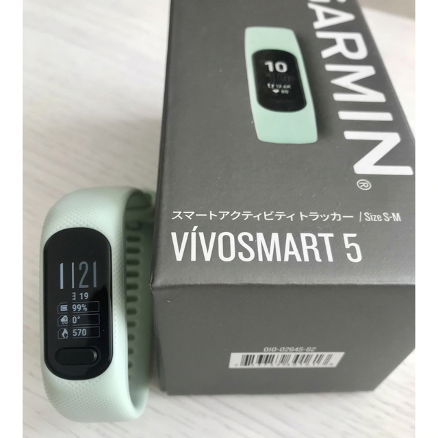 GARMIN(ガーミン)のgarmin vivosmart 5 ガーミンスマートウォッチ スマホ/家電/カメラの美容/健康(その他)の商品写真