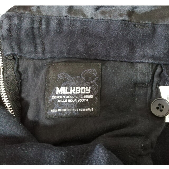 MILKBOY(ミルクボーイ)のMILKBOY　パンツ　紐かわいい メンズのパンツ(その他)の商品写真