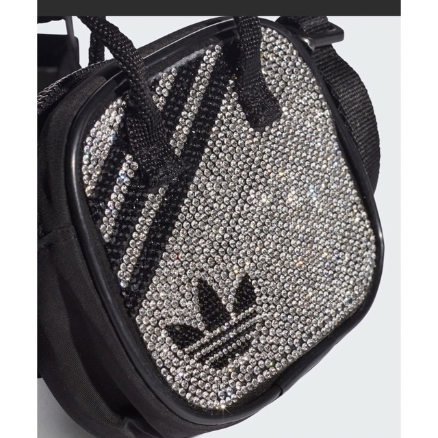 adidas(アディダス)のadidas ラインストーン　ミニバック レディースのバッグ(ショルダーバッグ)の商品写真