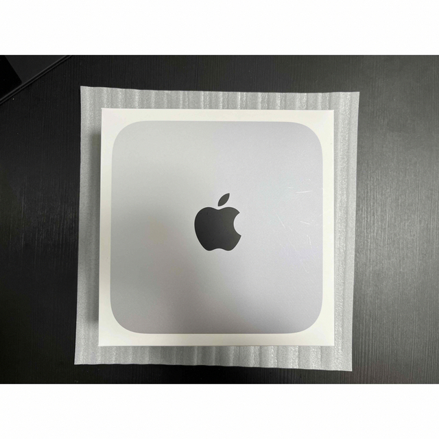 Apple(アップル)のApple Mac mini M1 16GB/256GB スマホ/家電/カメラのPC/タブレット(デスクトップ型PC)の商品写真