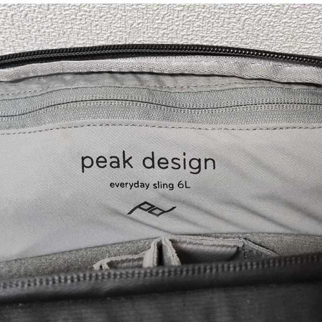 peak design everyday sling 6L スマホ/家電/カメラのカメラ(ケース/バッグ)の商品写真