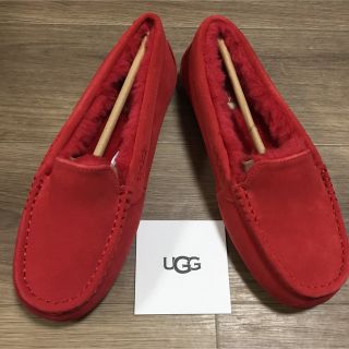 アグ モカシン（レッド/赤色系）の通販 100点以上 | UGGを買うならラクマ