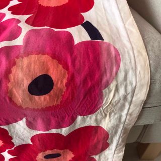marimekko - マリメッコ カーテン 腰高窓用2枚セット ウニッコ 赤の