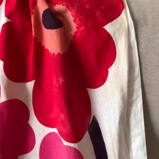 marimekko - マリメッコ カーテン 腰高窓用2枚セット ウニッコ 赤の