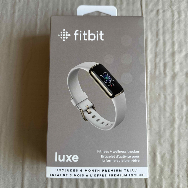 未開封新品】fitbit luxe ルナホワイト／ソフトゴールド ...