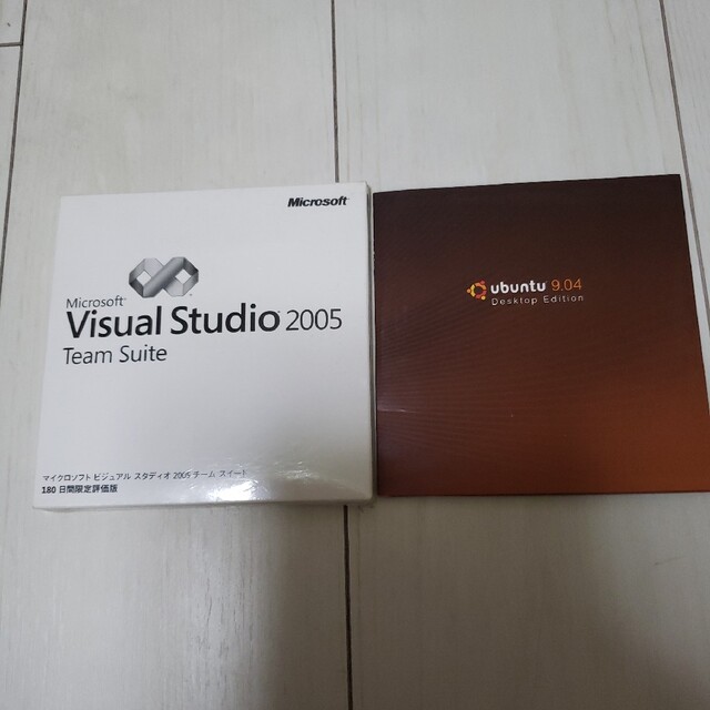 Microsoft(マイクロソフト)のビジュアルスタジオ2005とubuntu9.04になります その他のその他(その他)の商品写真