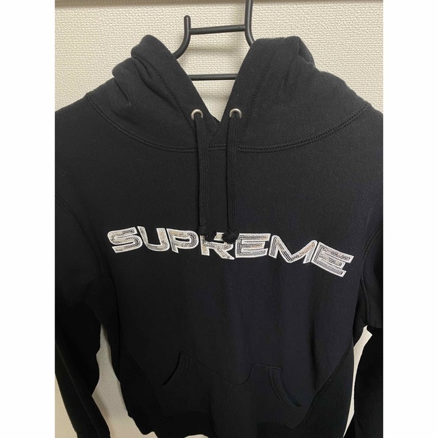 Supreme(シュプリーム)のシュプリーム　パーカー　美品 メンズのトップス(パーカー)の商品写真