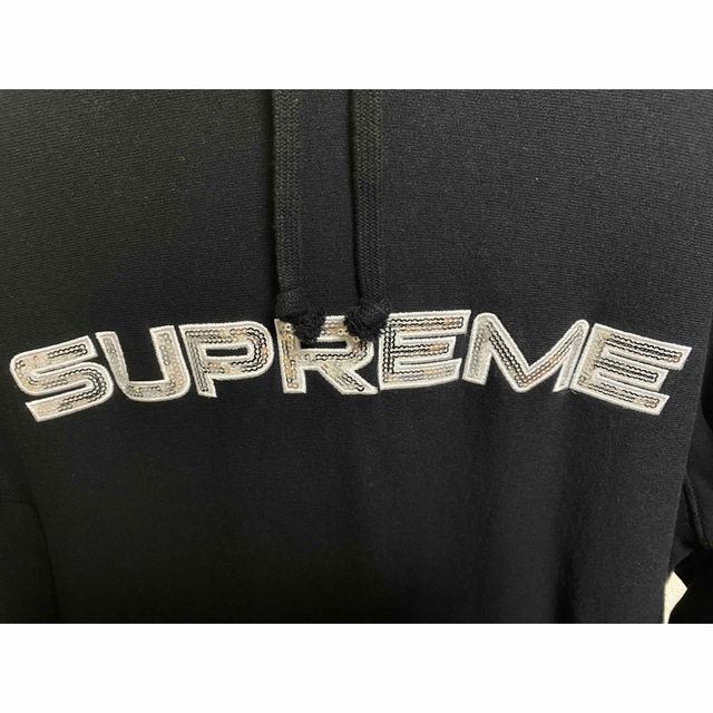 Supreme(シュプリーム)のシュプリーム　パーカー　美品 メンズのトップス(パーカー)の商品写真