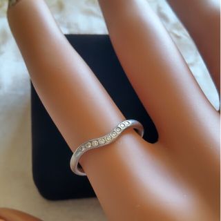 TIFFANY&Co.ティファニービクトリア ダイヤ リング ジュウル7号 即納