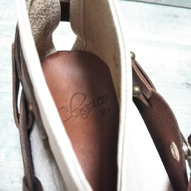 新品  JB  牛革   Vカット   ミュール   サンダル レディースの靴/シューズ(サンダル)の商品写真