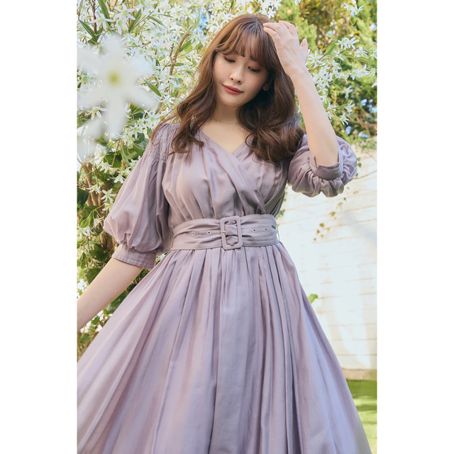 サイズ︰M新品 ハーリップトゥ airy volume sleeve dress