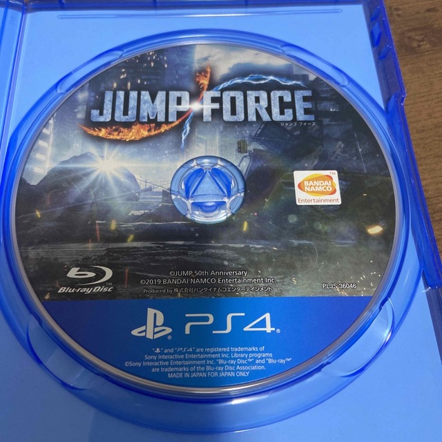 BANDAI NAMCO Entertainment(バンダイナムコエンターテインメント)のJUMP FORCE（ジャンプ フォース） PS4 エンタメ/ホビーのゲームソフト/ゲーム機本体(家庭用ゲームソフト)の商品写真